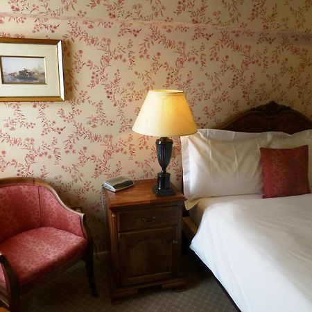 The Bear Hotel ディバイザス 部屋 写真
