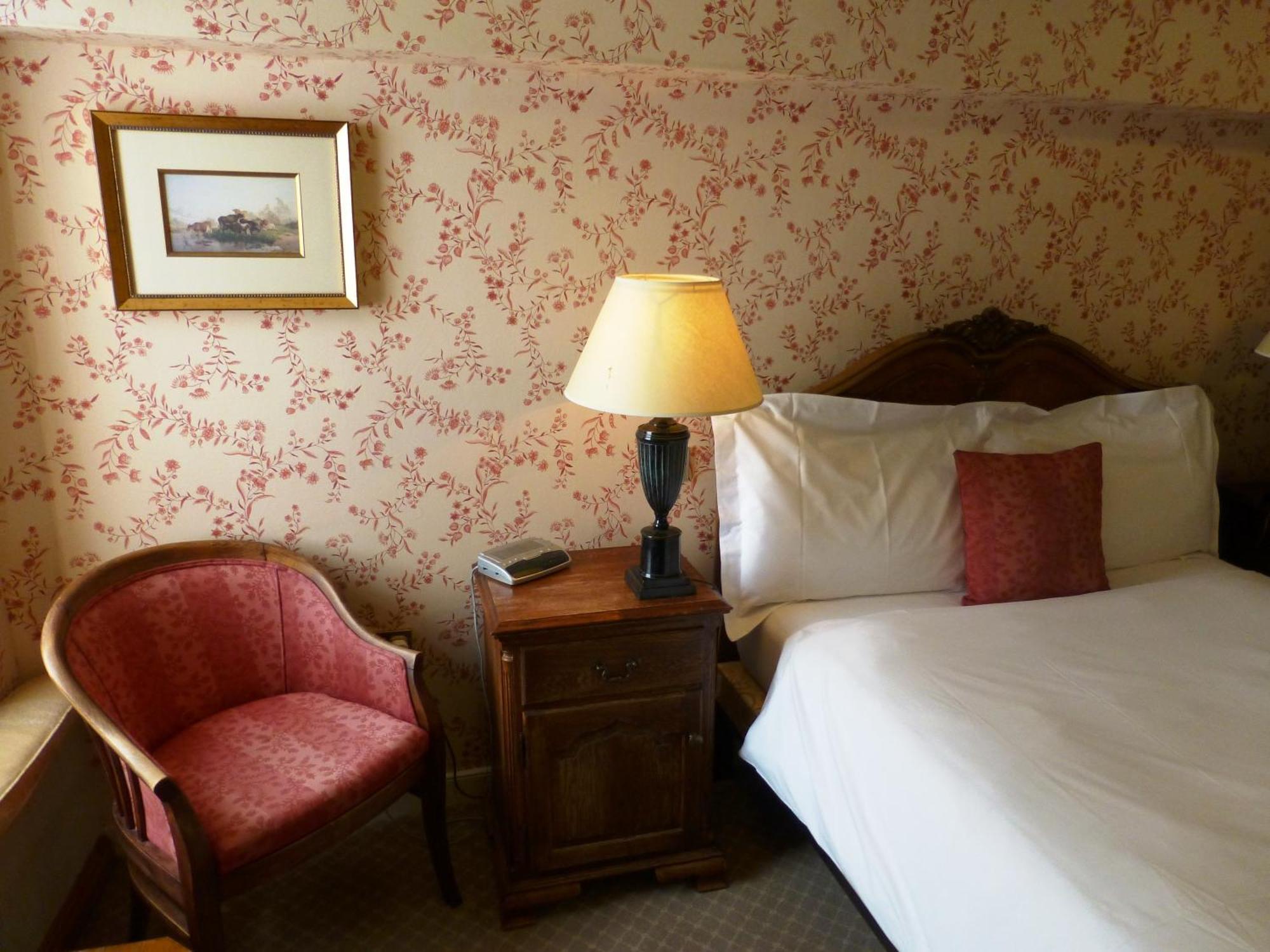 The Bear Hotel ディバイザス 部屋 写真