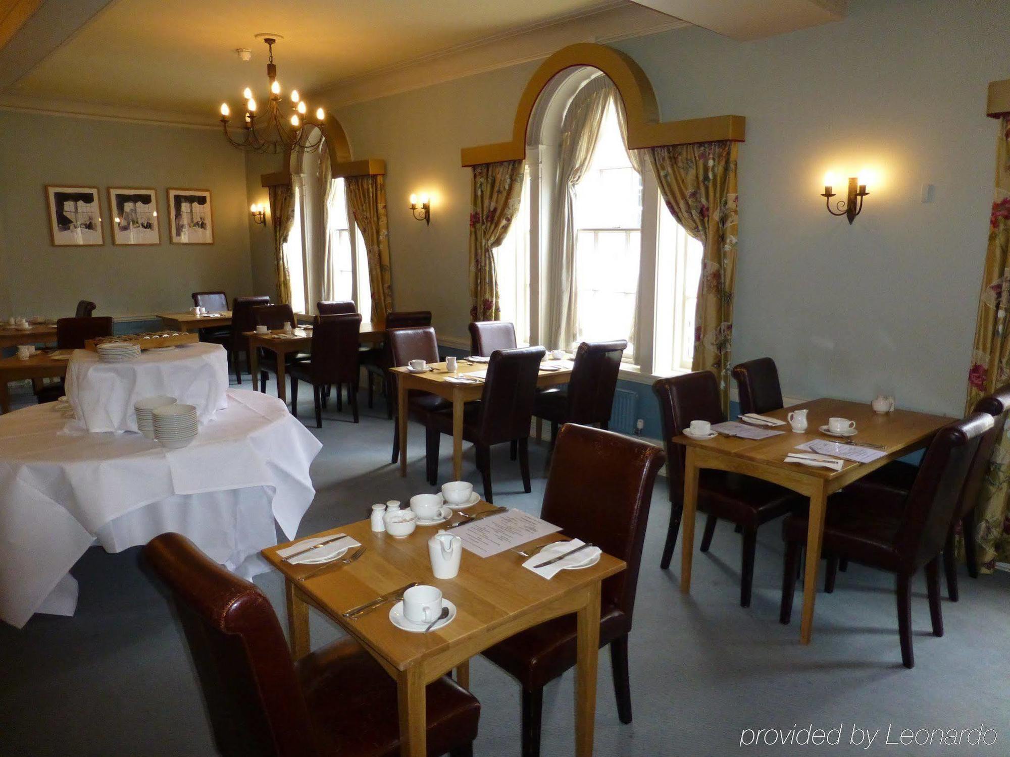 The Bear Hotel ディバイザス エクステリア 写真